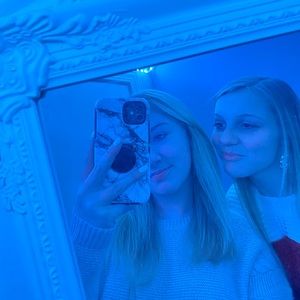 Meet your Posher, Kelsy